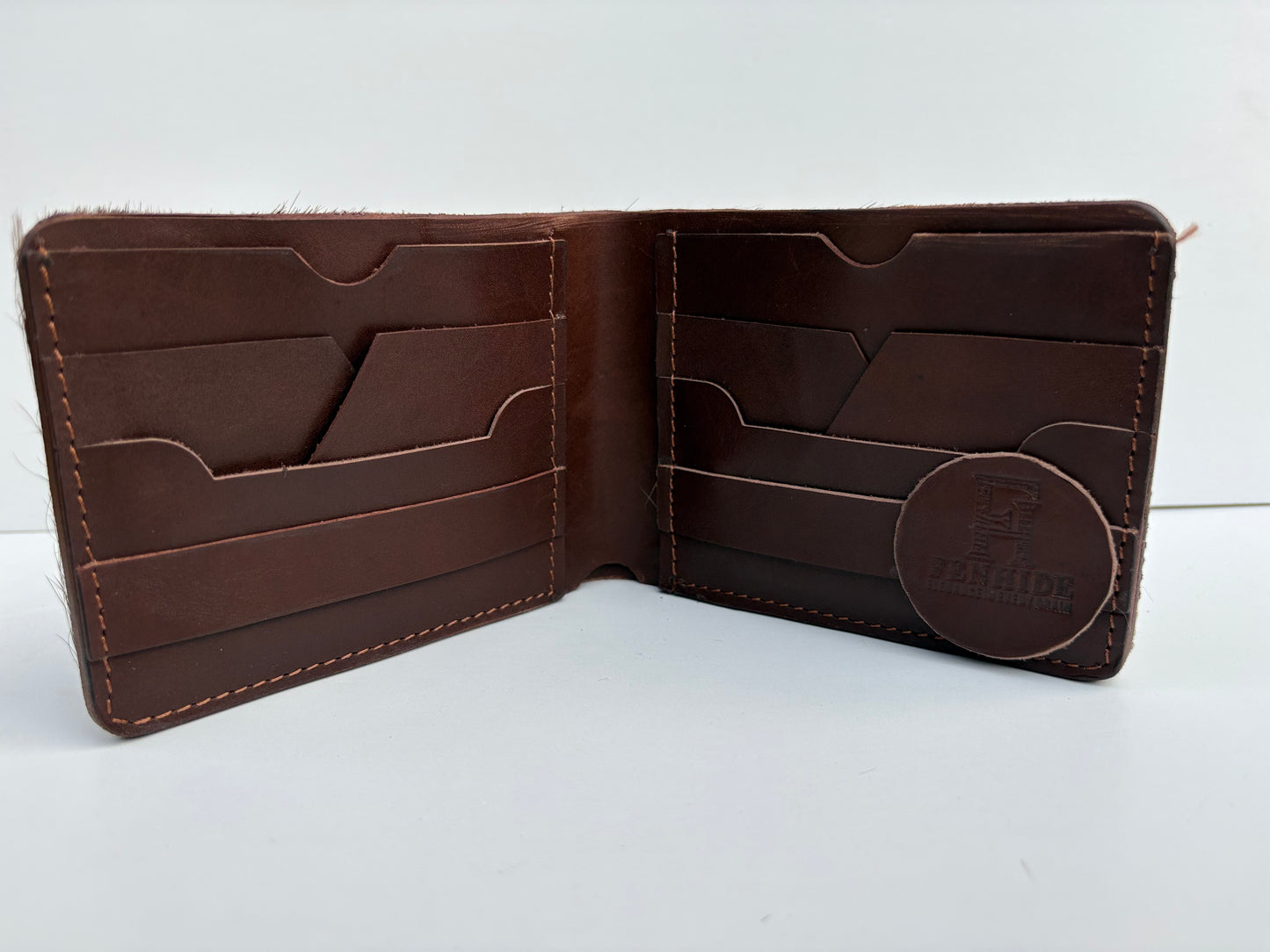 Bi Fold Goat Skin Wallet | Flexible, Resilient, Premium Comfort.