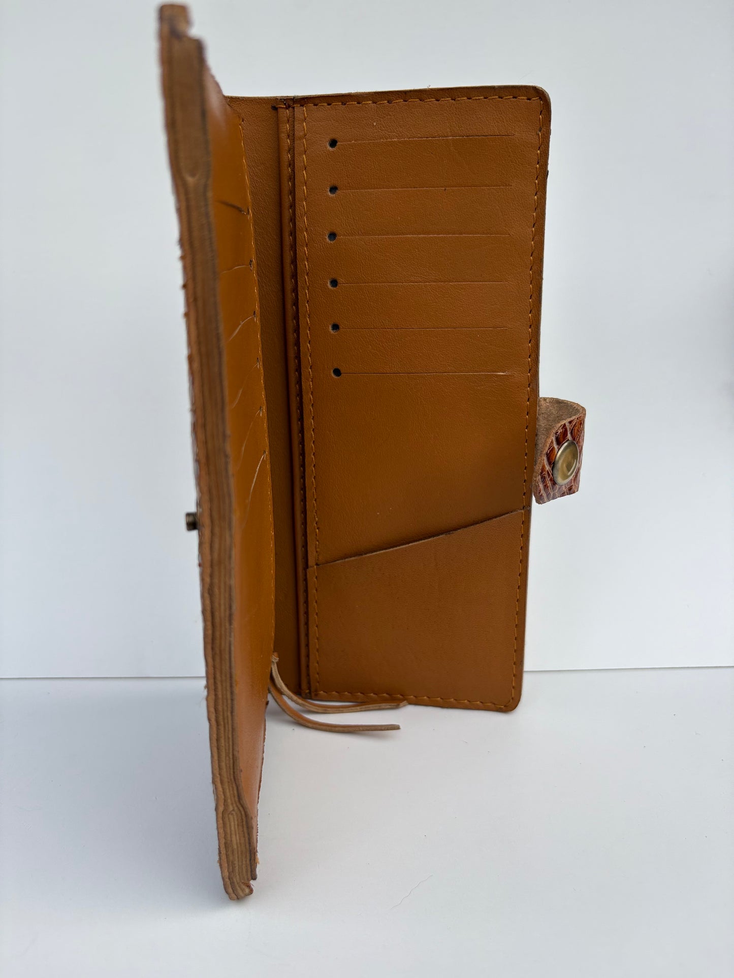 Premium Genuine Lizard Skin Leather Wallet | Elegant Organization Tastes