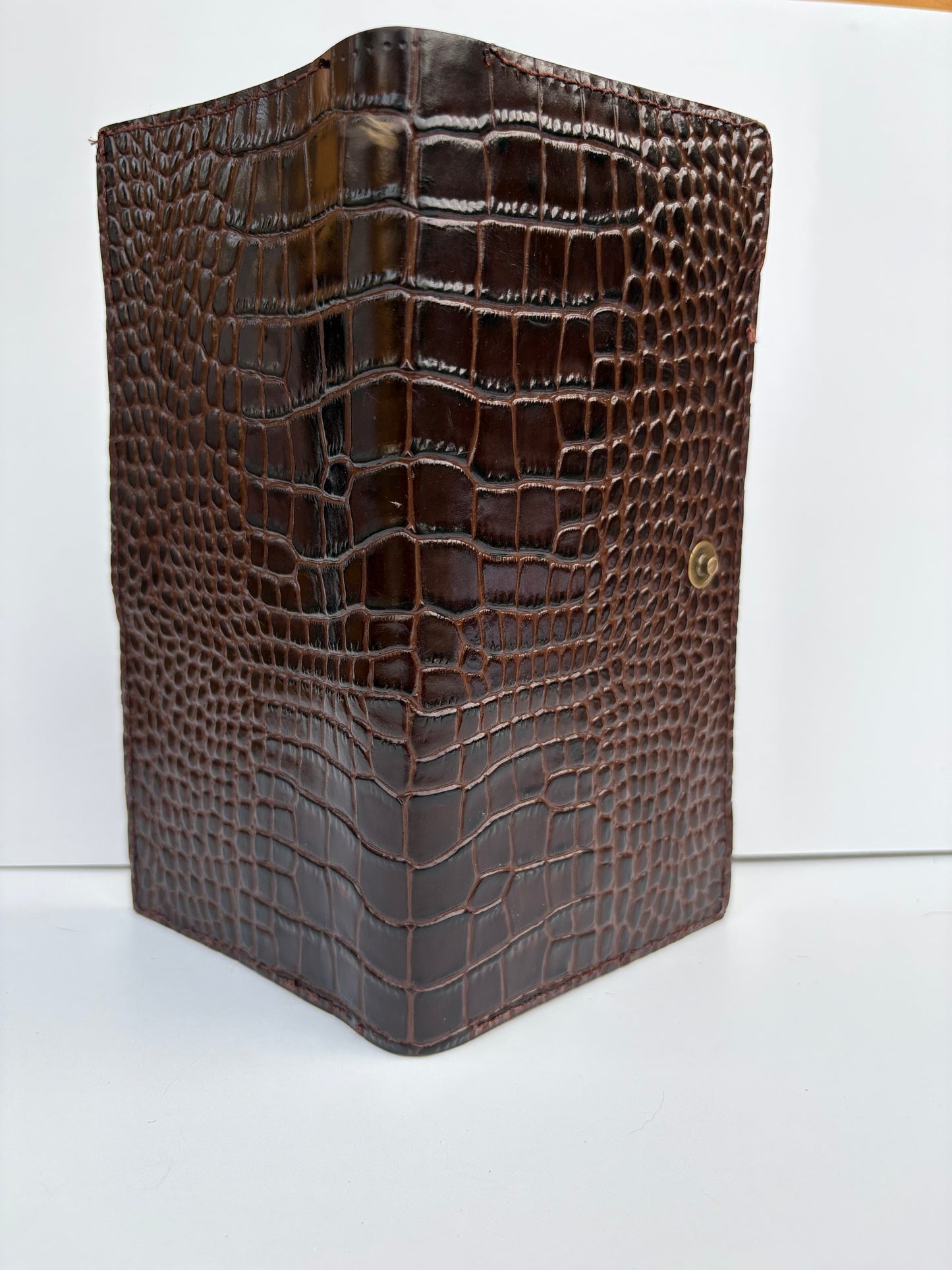 Crocodile Hide Long Wallet – Solve Bulk, Style & Durability Issues with Executive Elegance